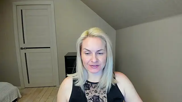 Alicee Gracee online show from February 20, 2025, 6:57 pm