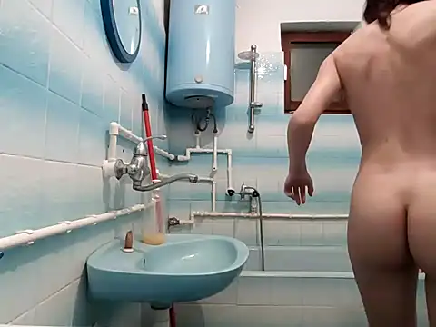 beaverwoman online show from March 2, 2025, 10:38 pm