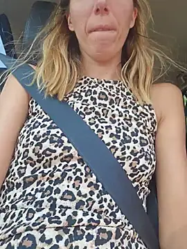 beaverwoman online show from July 27, 2026, 10:11 am