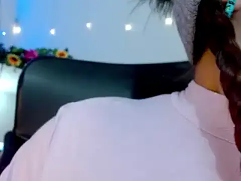 miss evoleth2 online show from February 24, 2025, 3:33 am