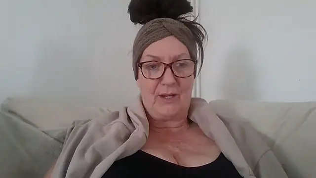 Tillieuk online show from June 4, 2026, 1:28 pm