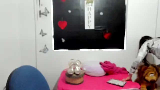 queen-natty online show from March 13, 2025, 2:01 pm