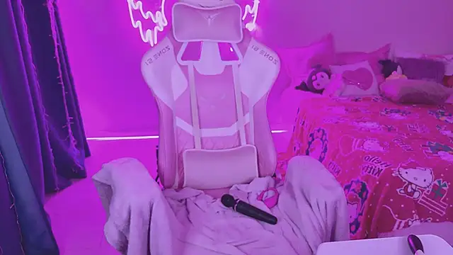 tikkisa online show from January 3, 2025, 8:11 pm