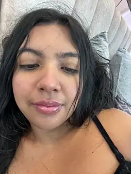 nicole fisherr online show from April 19, 2026, 6:46 am