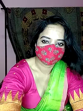 Lexi Baby  online show from September 17, 2025, 6:20 pm