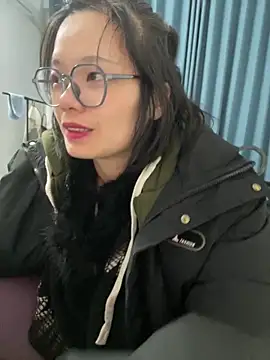 Bella0815 online show from February 10, 2025, 11:46 am