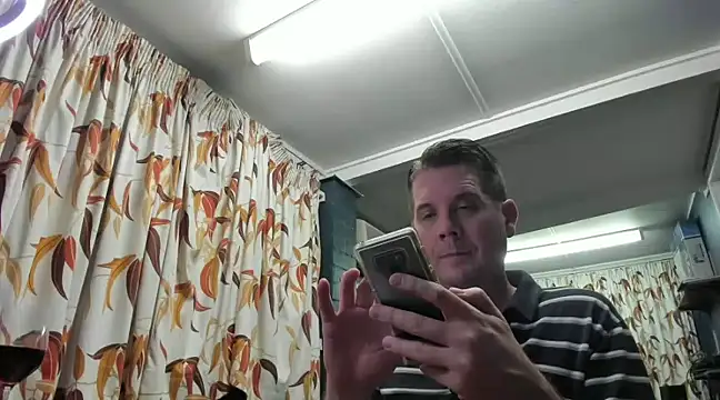 tilobinder online show from December 21, 2024, 12:59 pm