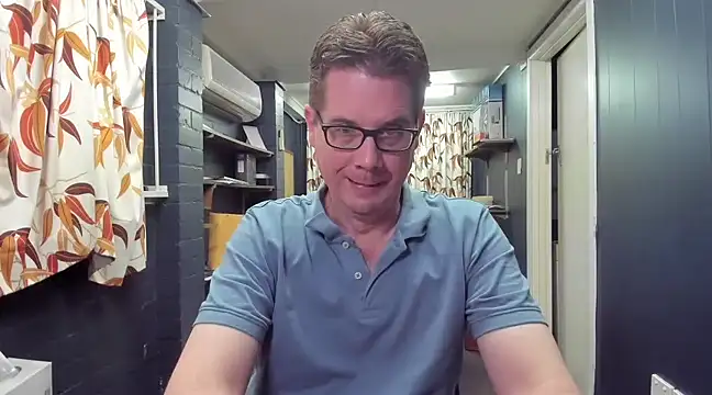 tilobinder online show from March 15, 2025, 2:34 pm