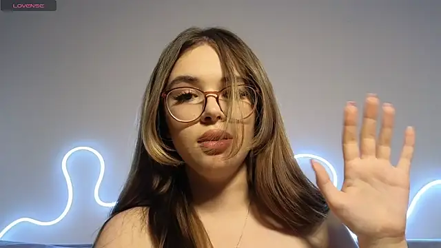 CutiePie3 online show from March 18, 2025, 12:27 am