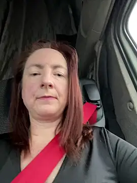 LouiseTswing online show from December 21, 2024, 10:06 am