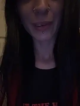 MissMidnightUK online show from May 16, 2026, 12:40 am