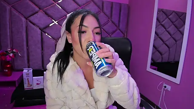 Poly Sasha  online show from October 3, 2025, 3:47 am