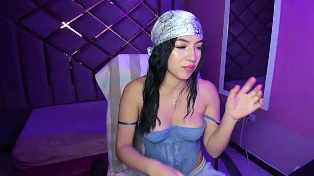 Poly Sasha  online show from April 14, 2026, 3:45 am