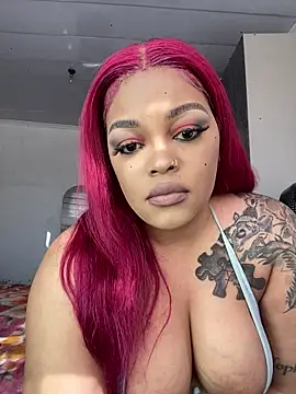 Snapshot of Naughty-Mel chatting on October 17, 2025, 6:38 am Naughty-Mel online show from October 17, 2025, 6:38 am