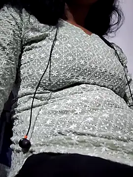 Hot-Anuska online show from September 14, 2025, 10:25 am