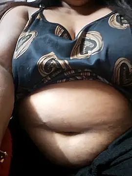 Hot-Anuska online show from January 13, 2026, 6:24 pm