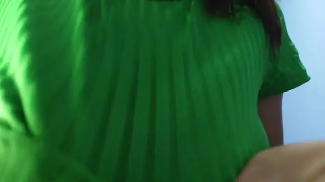 Snapshot of Miaa_Thopmson chatting on December 14, 2025, 1:11 am Miaa Thopmson online show from December 14, 2025, 1:11 am