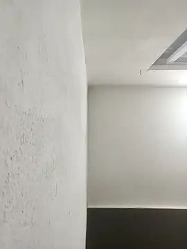 wolf james123 online show from April 22, 2026, 4:37 am