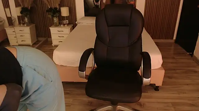 Sam mansson66 online show from November 11, 2025, 12:49 pm