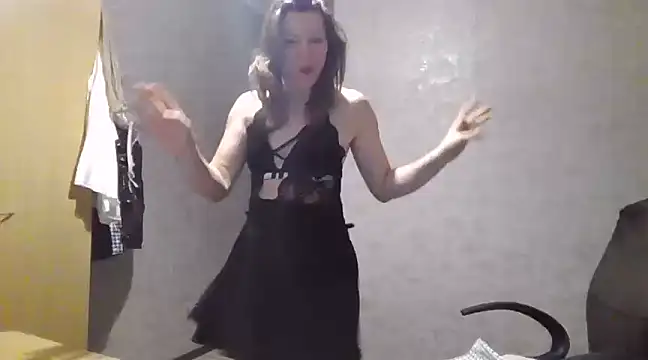 VselenaSun402 online show from January 27, 2025, 3:07 pm