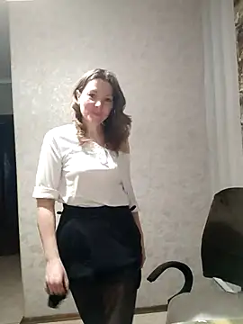 VselenaSun402 online show from March 19, 2025, 12:23 pm