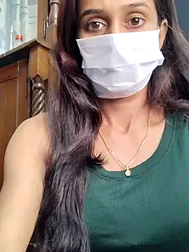 Oleevia online show from September 24, 2025, 9:01 am