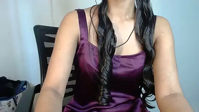 Snappy girl online show from April 24, 2026, 3:20 am