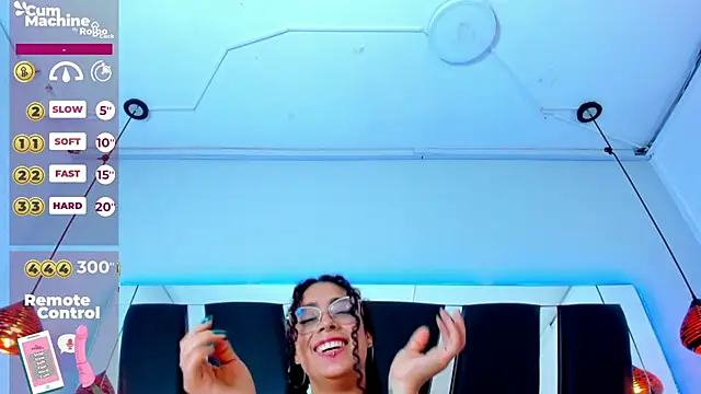 antonelllepiercee online show from February 22, 2025, 5:46 pm