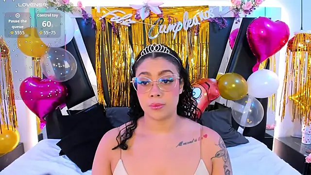 antonelllepiercee online show from February 12, 2026, 11:38 am