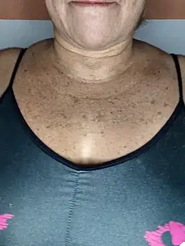 Kasandra Ho online show from September 16, 2025, 1:39 am