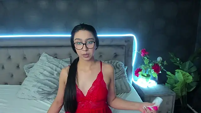 JulietShy online show from February 14, 2025, 12:09 am