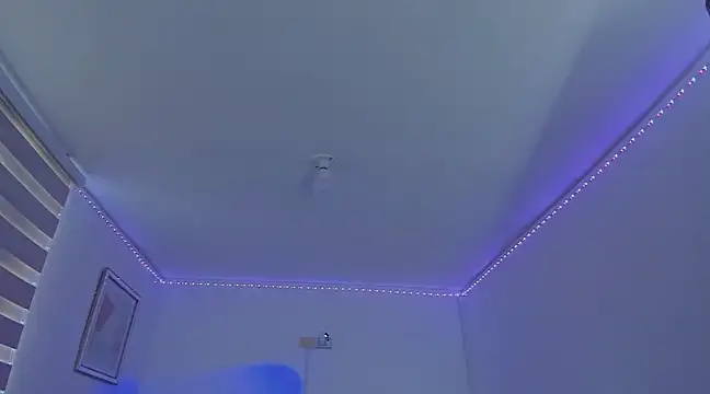 linda zaam83866 online show from March 10, 2025, 8:45 pm