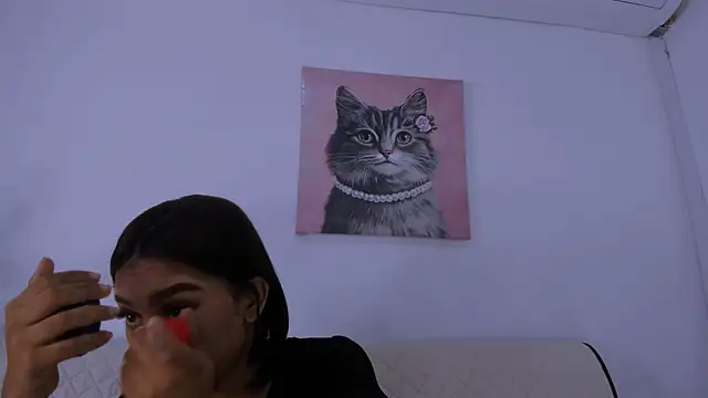 Fernanda brown18 online show from September 14, 2025, 7:35 pm