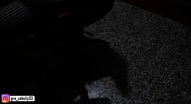 gracekelly12 online show from December 4, 2024, 6:39 pm