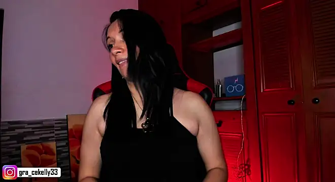 gracekelly12 online show from December 5, 2024, 12:52 am