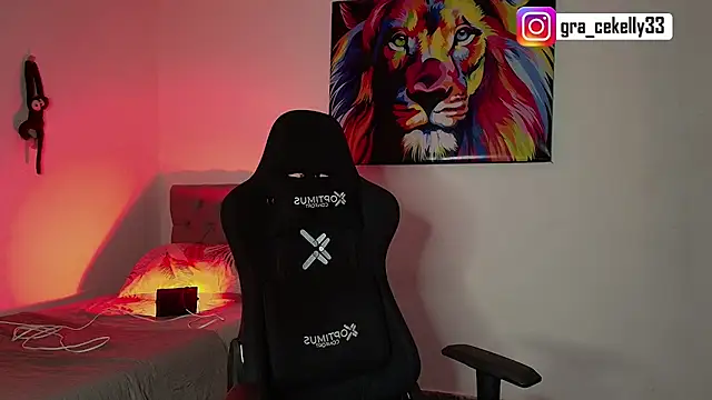 gracekelly12 online show from February 11, 2025, 10:39 pm