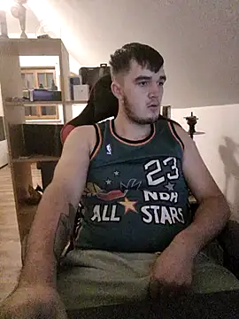 Snapshot of Tim67_12 chatting on January 9, 2026, 11:28 pm Tim67 12 online show from January 9, 2026, 11:28 pm