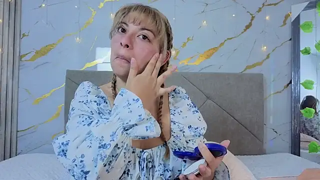 agatha 97  online show from October 15, 2025, 2:01 am