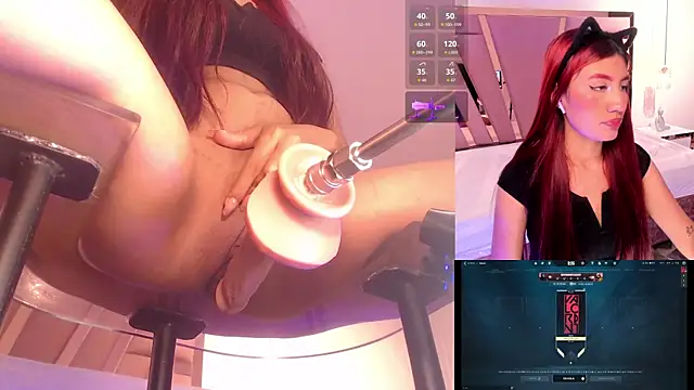 MiaVoss online show from November 5, 2025, 9:59 pm