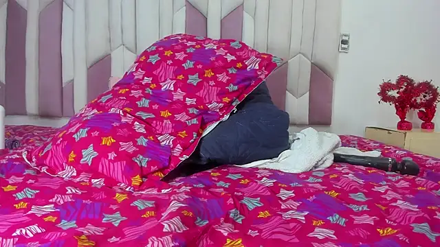 mia stanfort online show from March 6, 2025, 10:26 pm