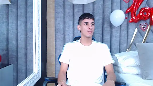 JakeMoxley online show from February 17, 2025, 12:16 pm