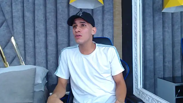 JakeMoxley online show from March 10, 2025, 3:34 am