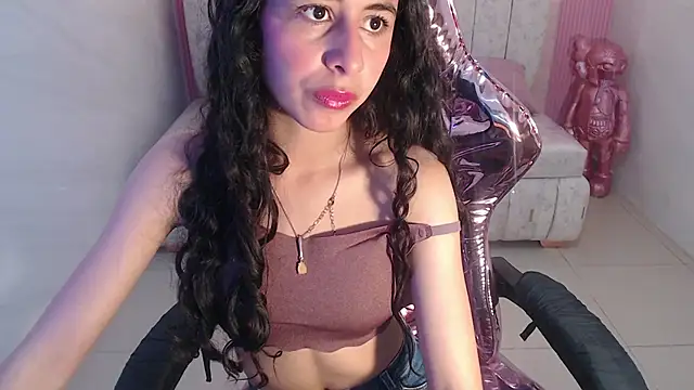 paris sub1  online show from February 25, 2025, 8:09 pm