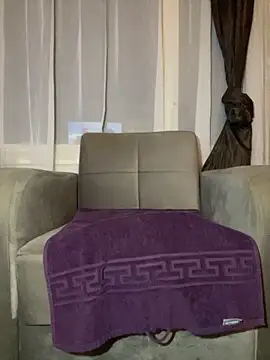 Haariglang online show from November 19, 2025, 5:40 am