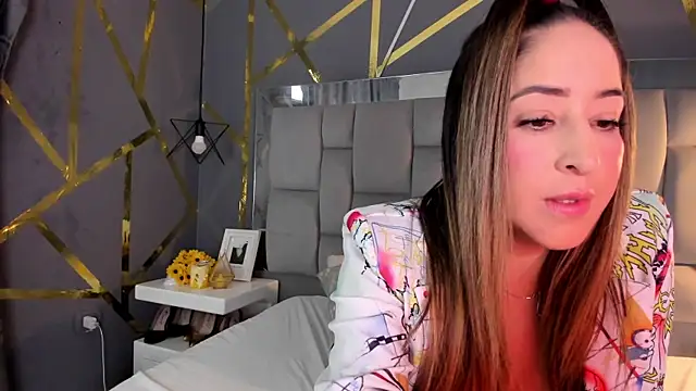 AliceSteel12 online show from September 17, 2025, 10:11 pm