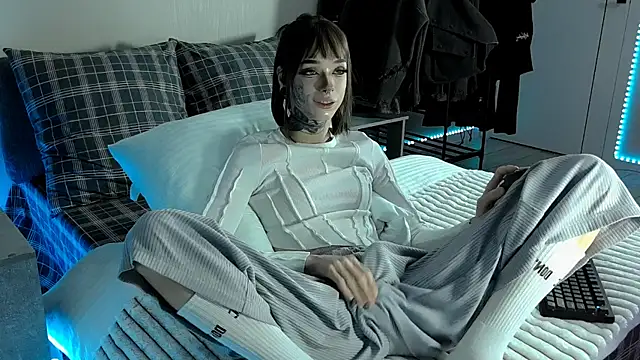 Tanya M online show from January 18, 2025, 3:59 pm