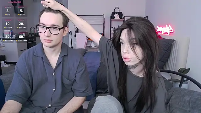 Tanya M online show from April 21, 2026, 12:33 pm