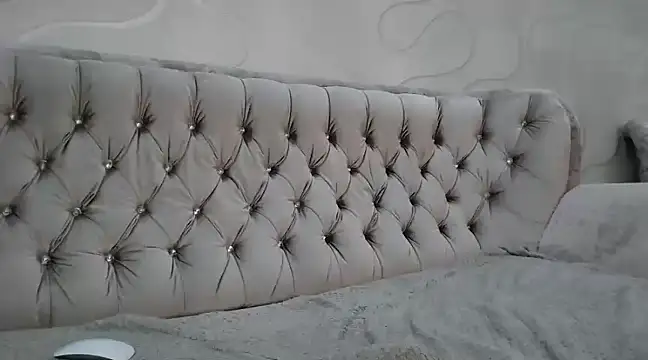 ElliaSquirtGirl online show from January 18, 2025, 5:15 pm