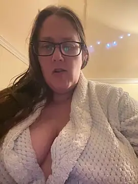 Foxy Evie40XO online show from December 1, 2024, 5:13 pm