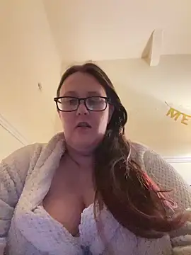 Foxy Evie40XO online show from December 23, 2024, 5:49 am